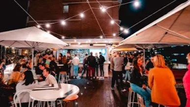 Mid week catchup at the Burdekin Rooftop - Wed October 28